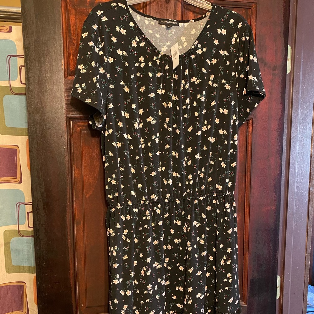 Banana Republic Flouncy Hem Dress